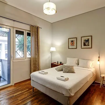 Victoria Jewels Apartment