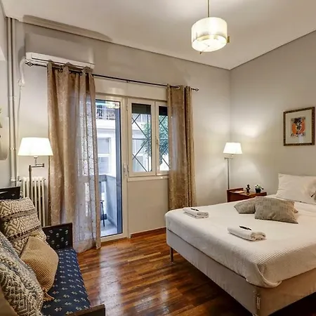 Victoria Jewels Apartment *